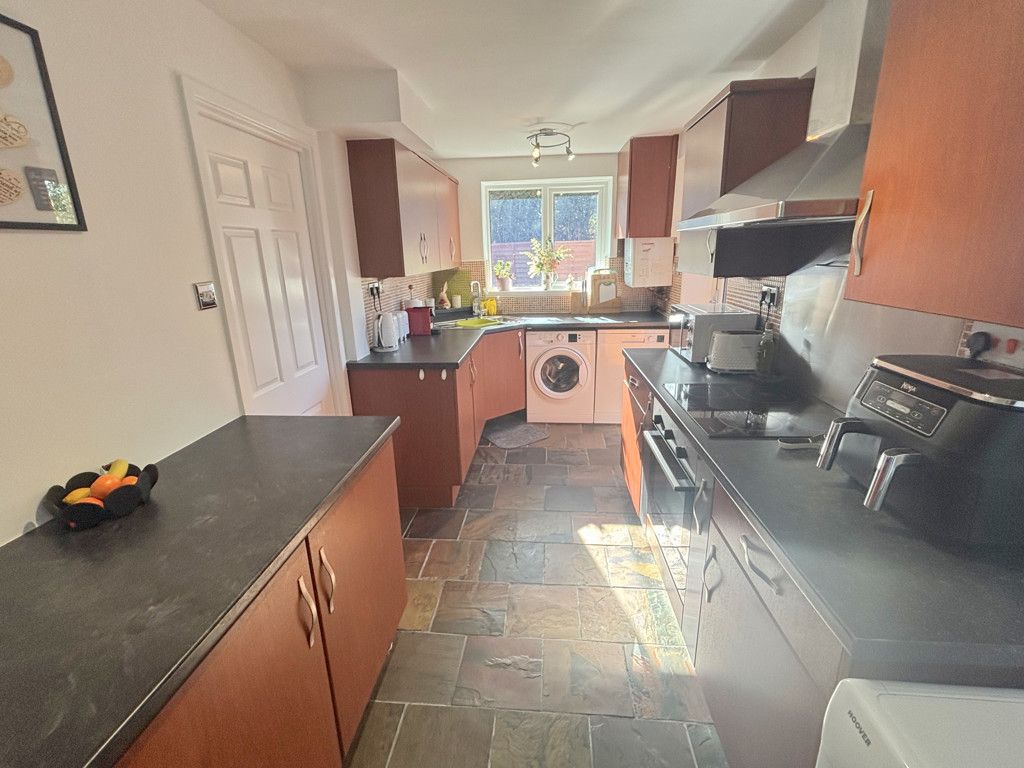 Property photo 3 of 13 Photo 2