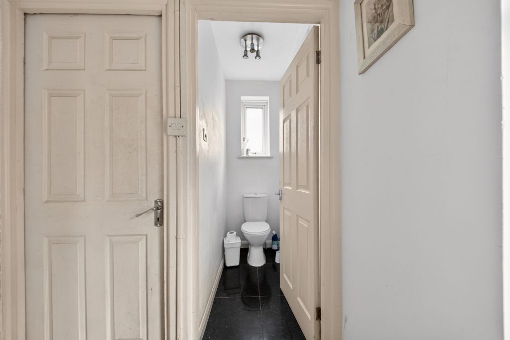Additional image 9 of 5 bed terraced house for saleLodge Avenue, Dagenham RM8