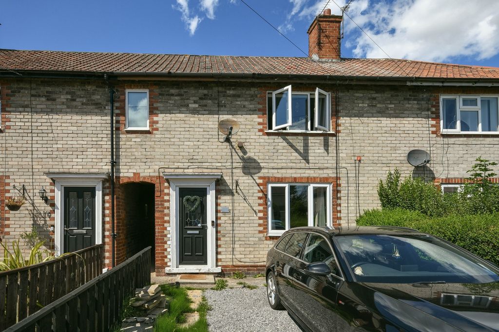 Property photo 1 of 24