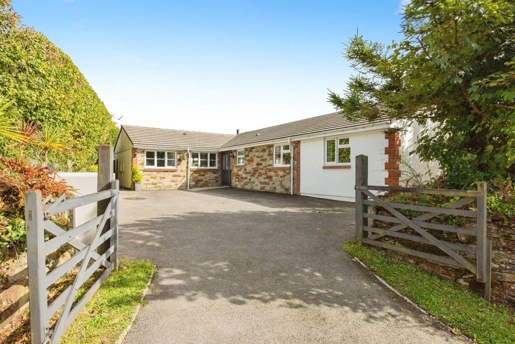 Property photo 1 of 21 Photo