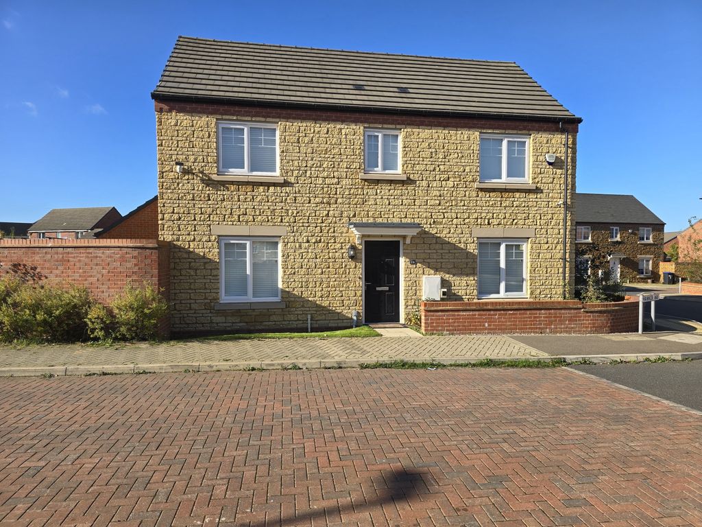 Property photo 2 of 22 Front