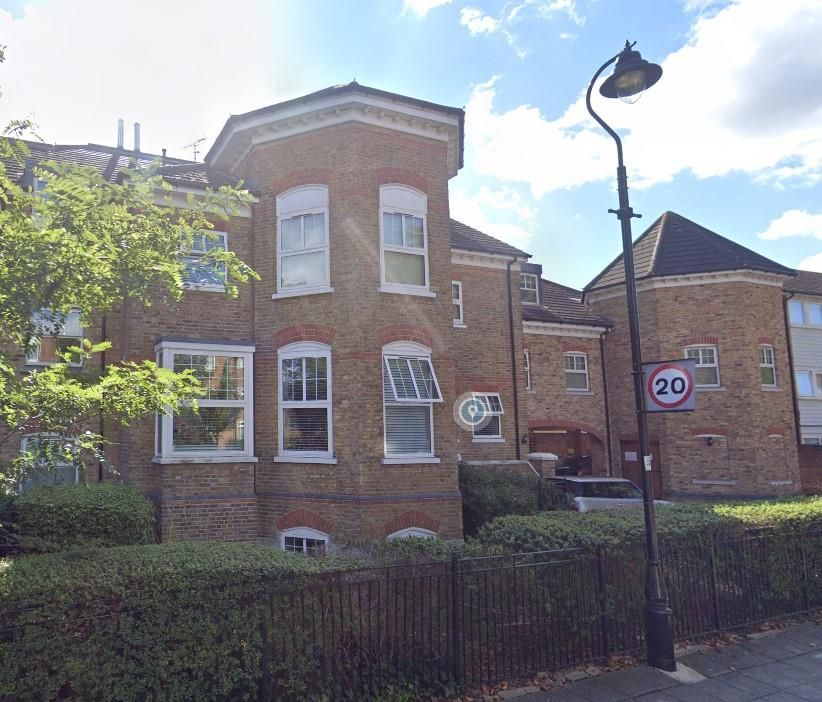Property photo 1 of 1 Manor Court.Jpg