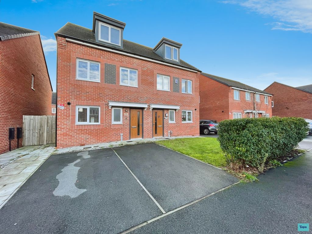 Property photo 1 of 18 7