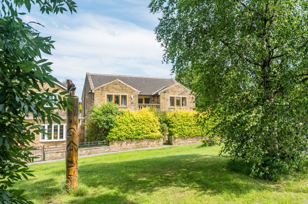 Property photo 1 of 47