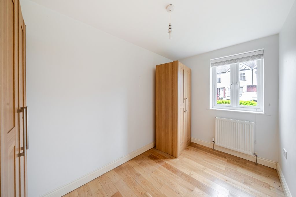 Property photo 3 of 6 1537903-5-6Ad886c...