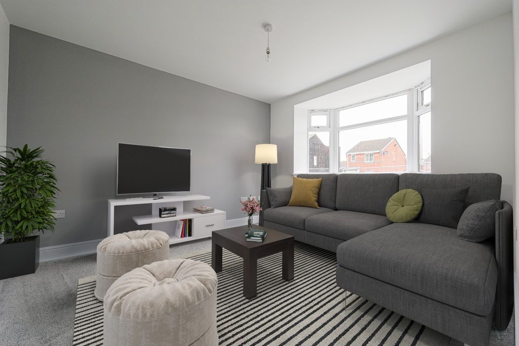 Property photo 2 of 11 2393365