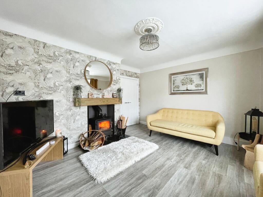 Property photo 3 of 26