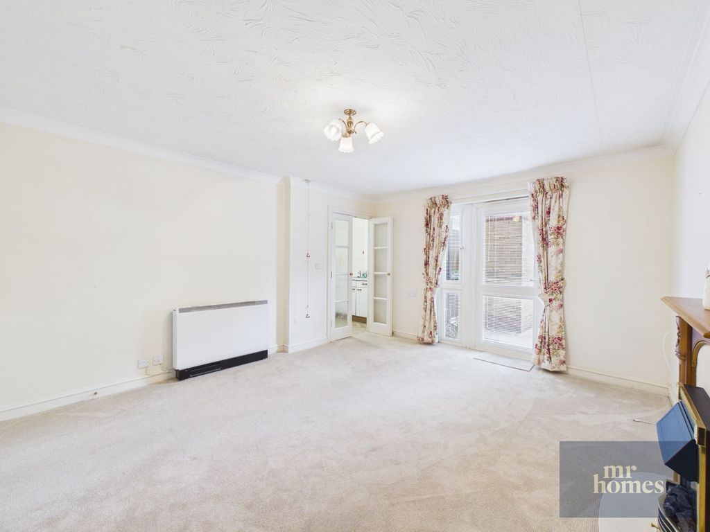 Property photo 3 of 26
