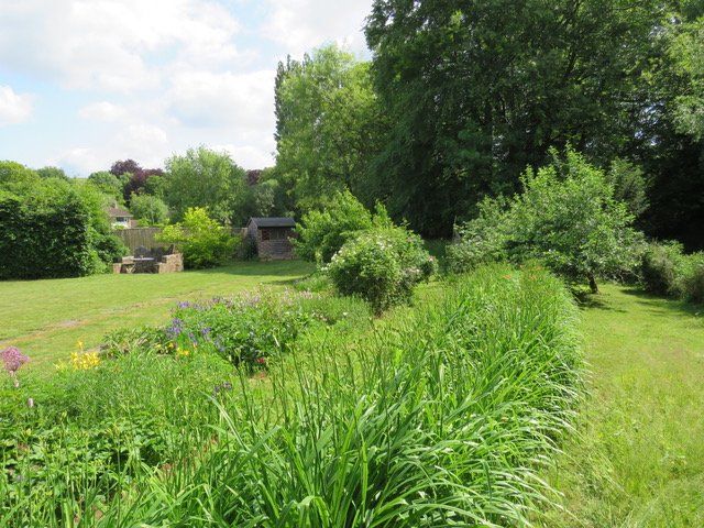 Property photo 3 of 15 Garden