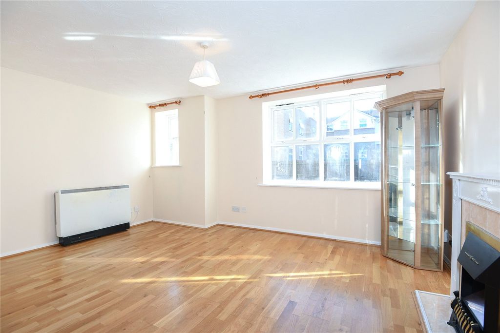 Property photo 3 of 8 Living Room