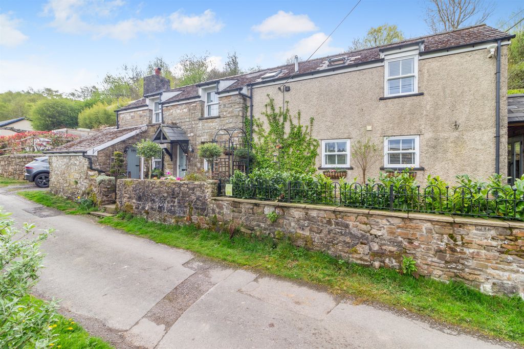 Property photo 1 of 47