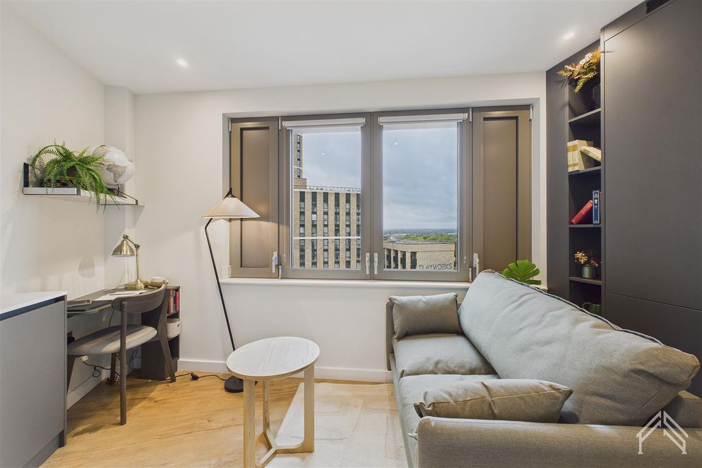 Property photo 3 of 21 4.Jpg