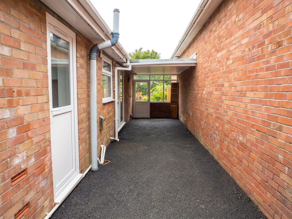Property photo 3 of 14