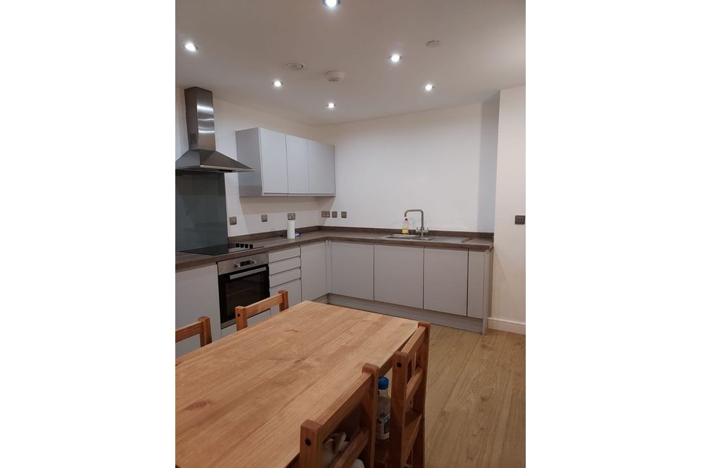 Property photo 2 of 7