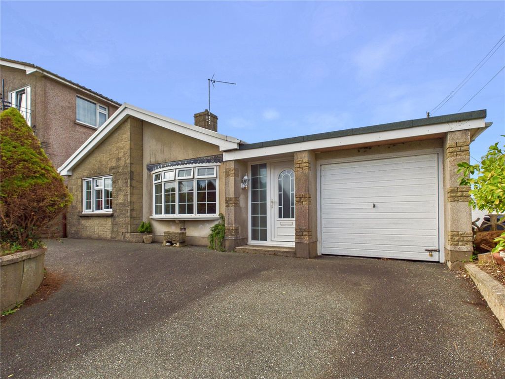 Property photo 2 of 20 Picture No. 29