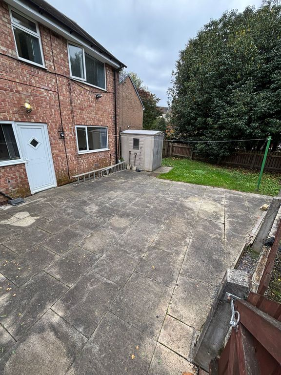 Property photo 3 of 11