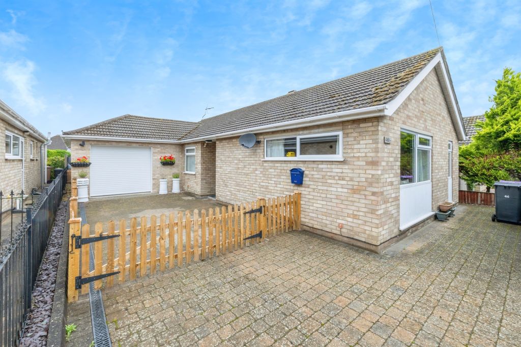 Property photo 1 of 15