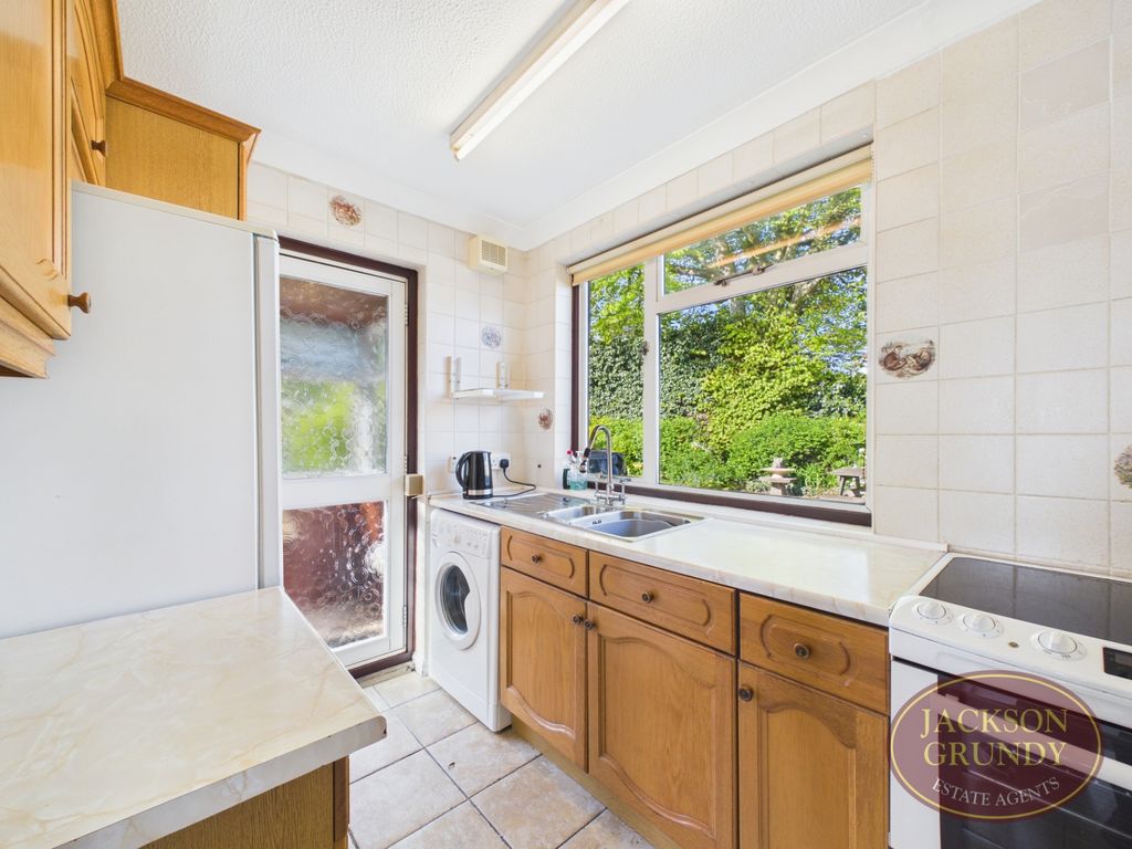 Property photo 3 of 13 Photo 13