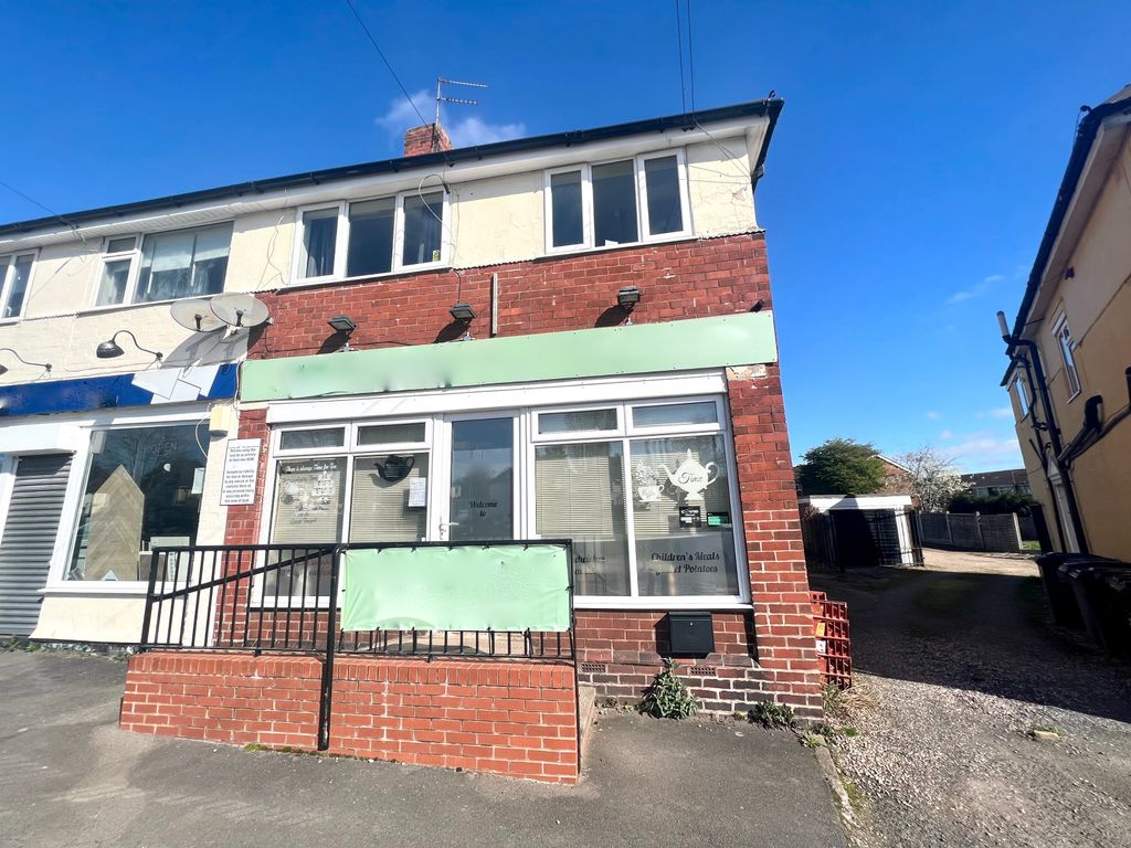 Property photo 1 of 5