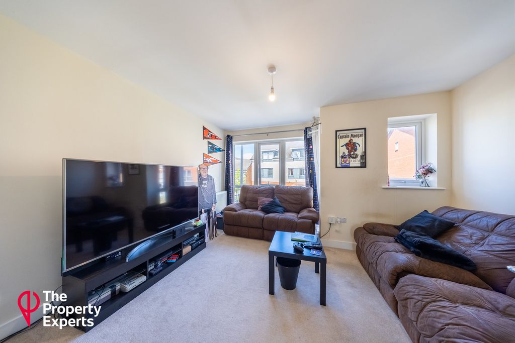 Property photo 2 of 15