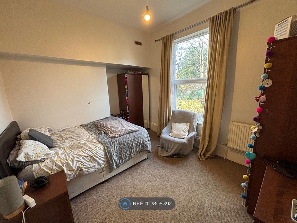 Property photo 3 of 9