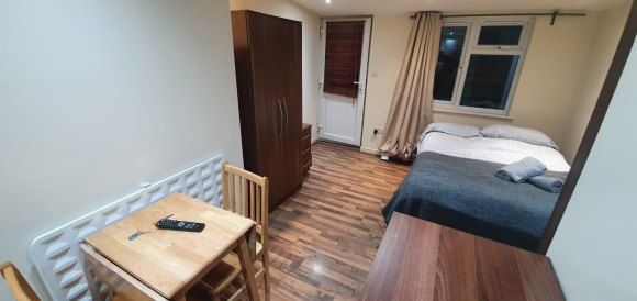 Property photo 3 of 4 98E90599-6F9d-41Ab-Bf52-72B4A21839F4.Jpg