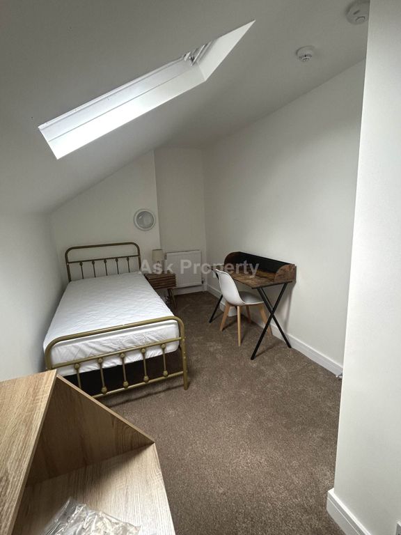 Property photo 3 of 4