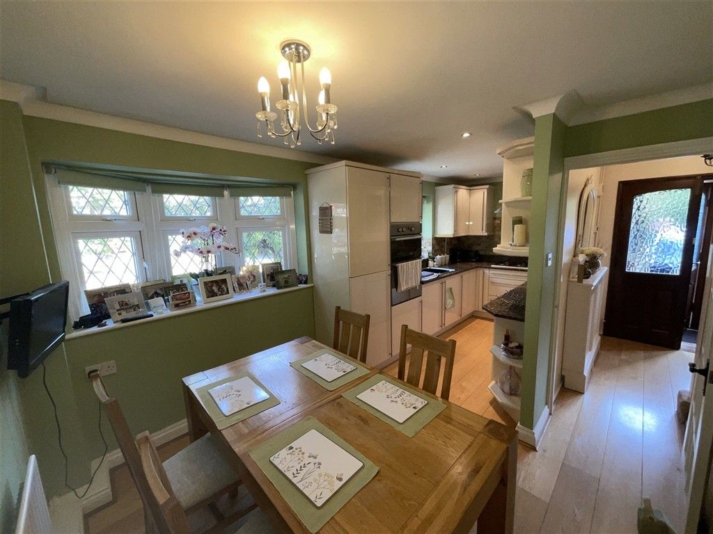 Property photo 2 of 8 Kitchen/Diner