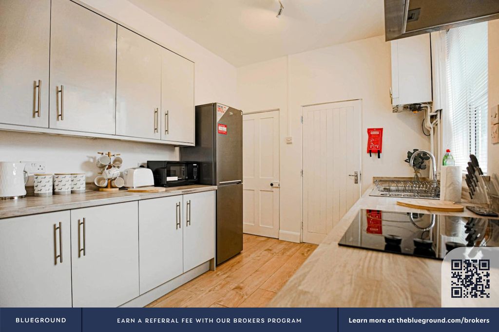 Additional image 24 of 3 bed flat to rentNorthampton District NN1