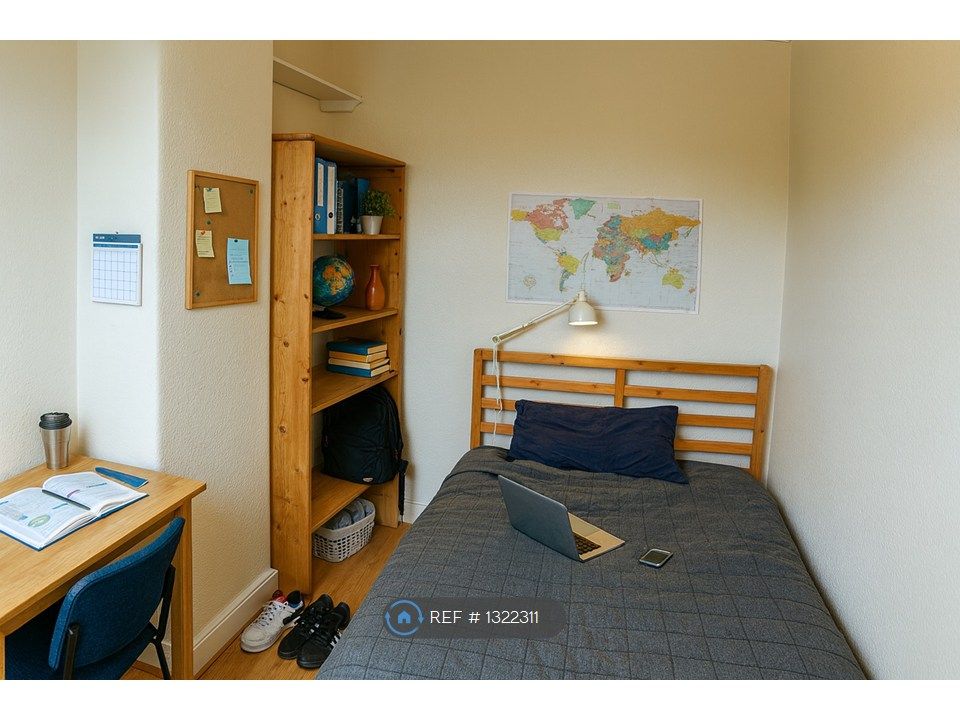 Property photo 2 of 6