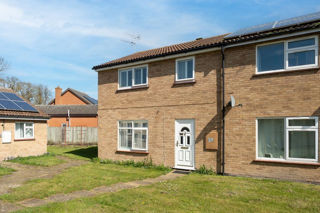 Property photo 1 of 17