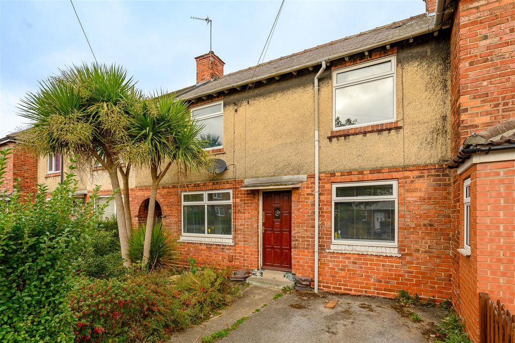 Property photo 1 of 14 Front