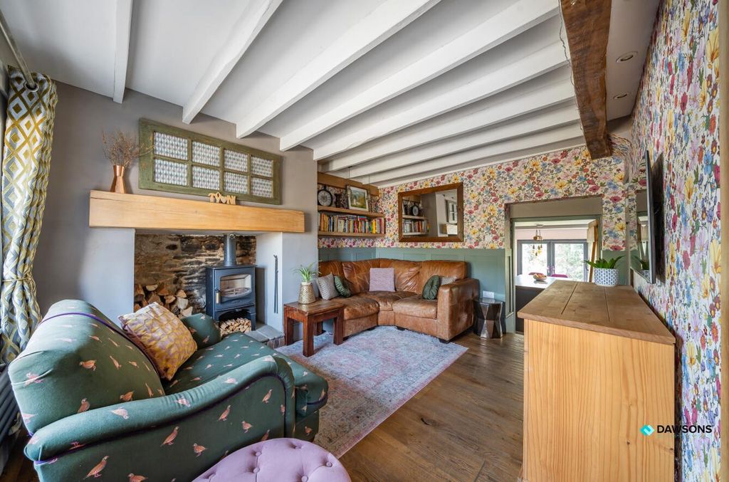 Property photo 1 of 31