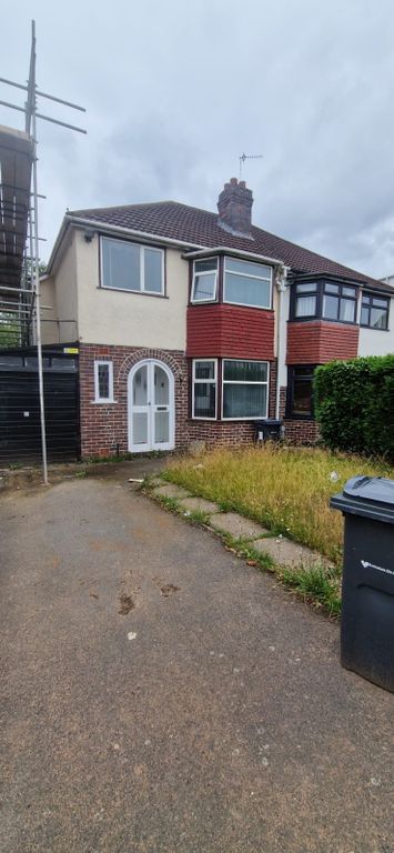 Property photo 1 of 12 3 Bedroom Terraced House To Let