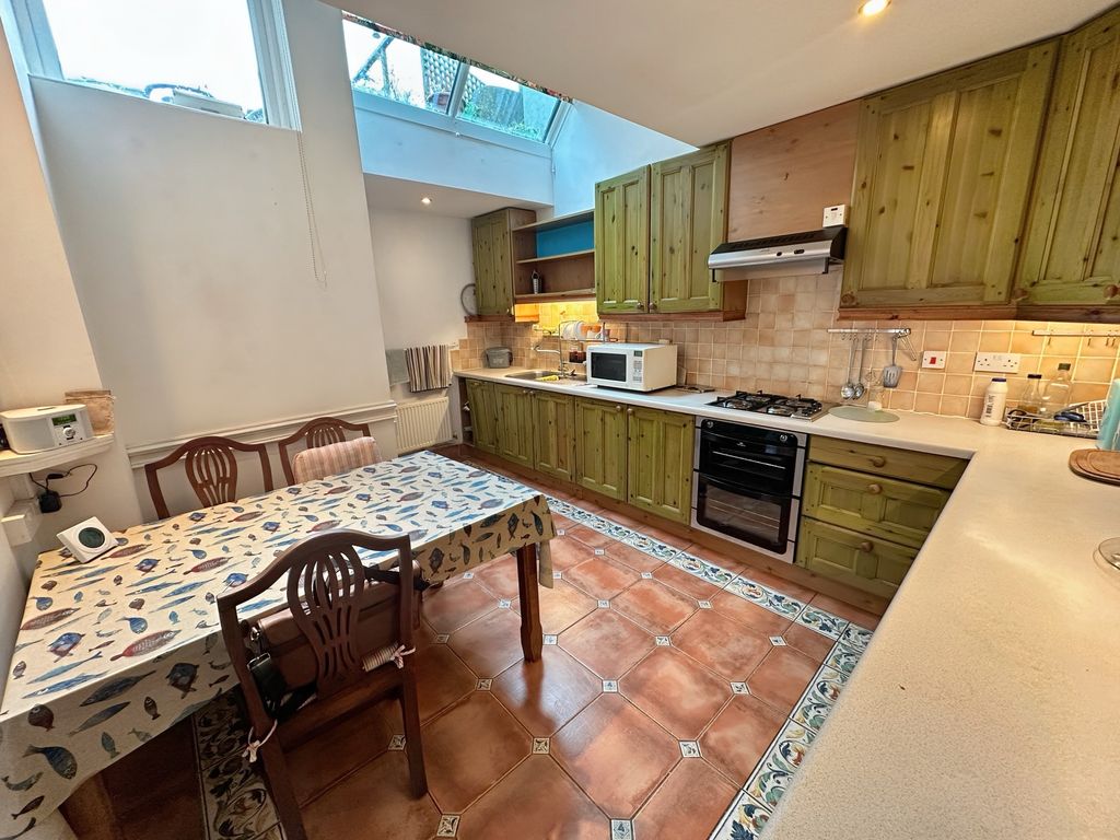 Property photo 2 of 19 Kitchen/Breakfast Room