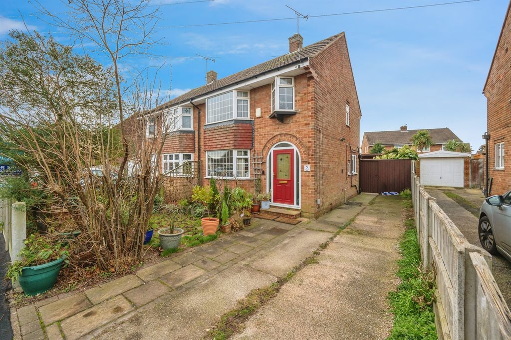 Property photo 1 of 17