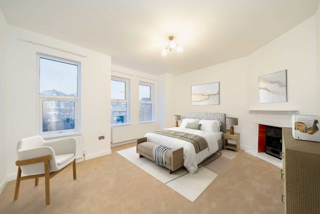 Property photo 2 of 5