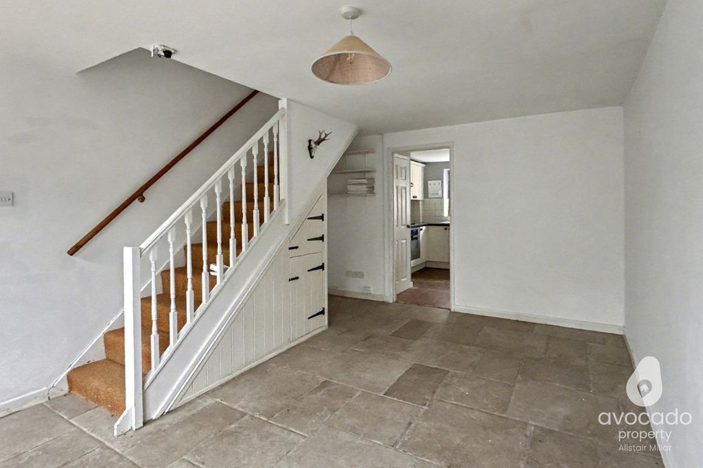 Property photo 2 of 10 4502143