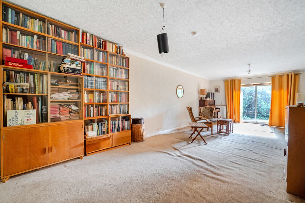Property photo 2 of 16 1-6A0c37B6337Ae-1...
