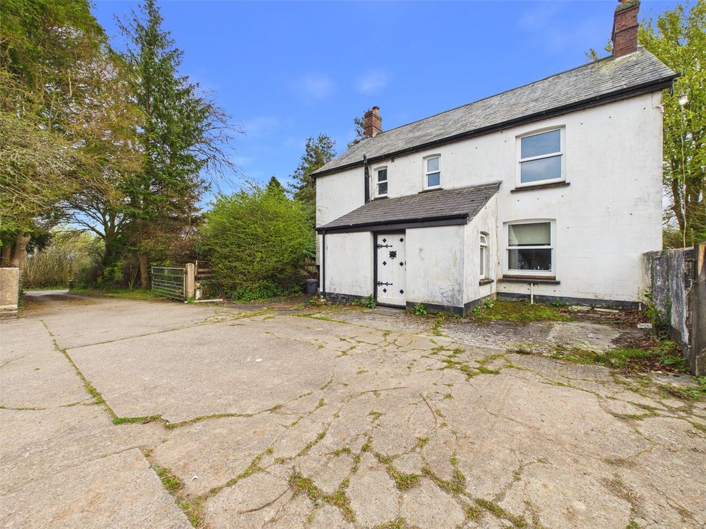 Property photo 1 of 31 Picture No. 20
