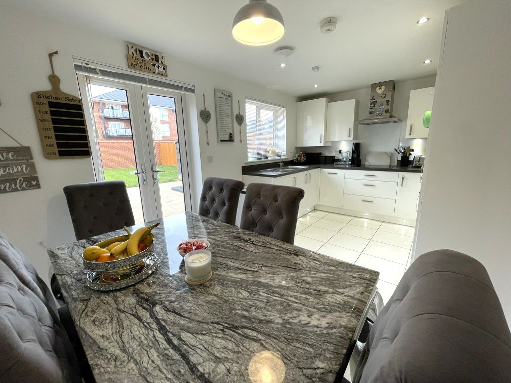 Property photo 3 of 19 Img_6235