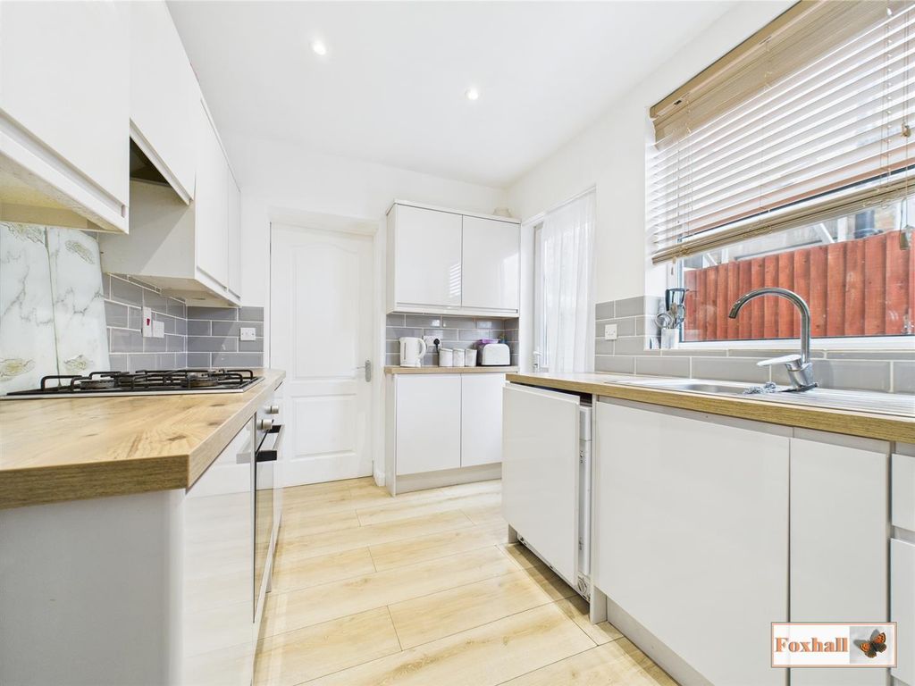 Property photo 1 of 16 Kitchen