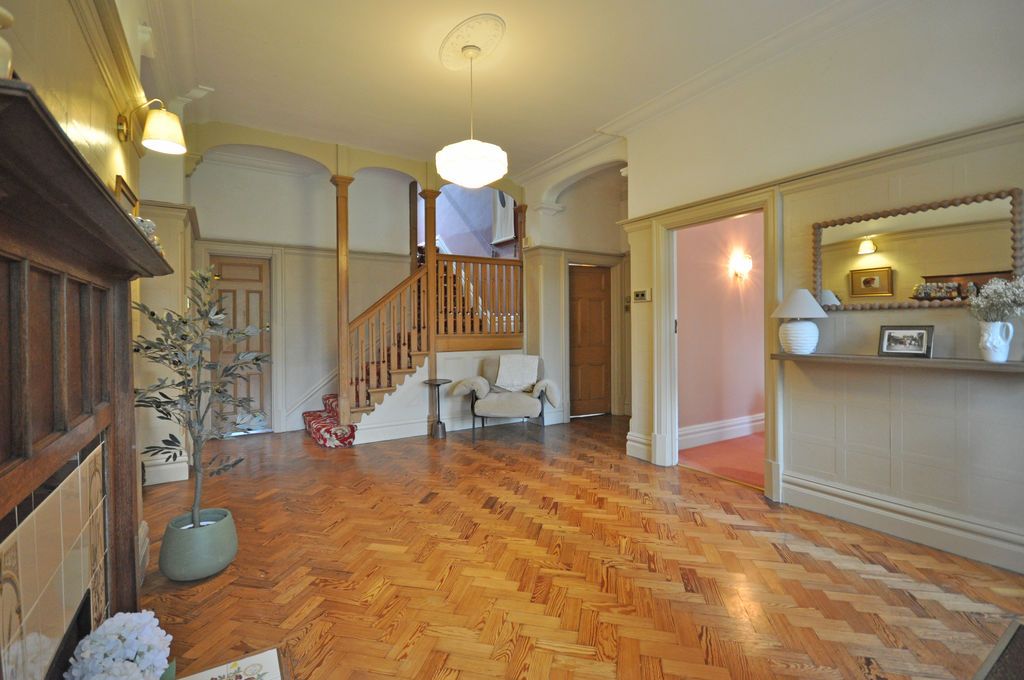 Property photo 3 of 51 Photo 3