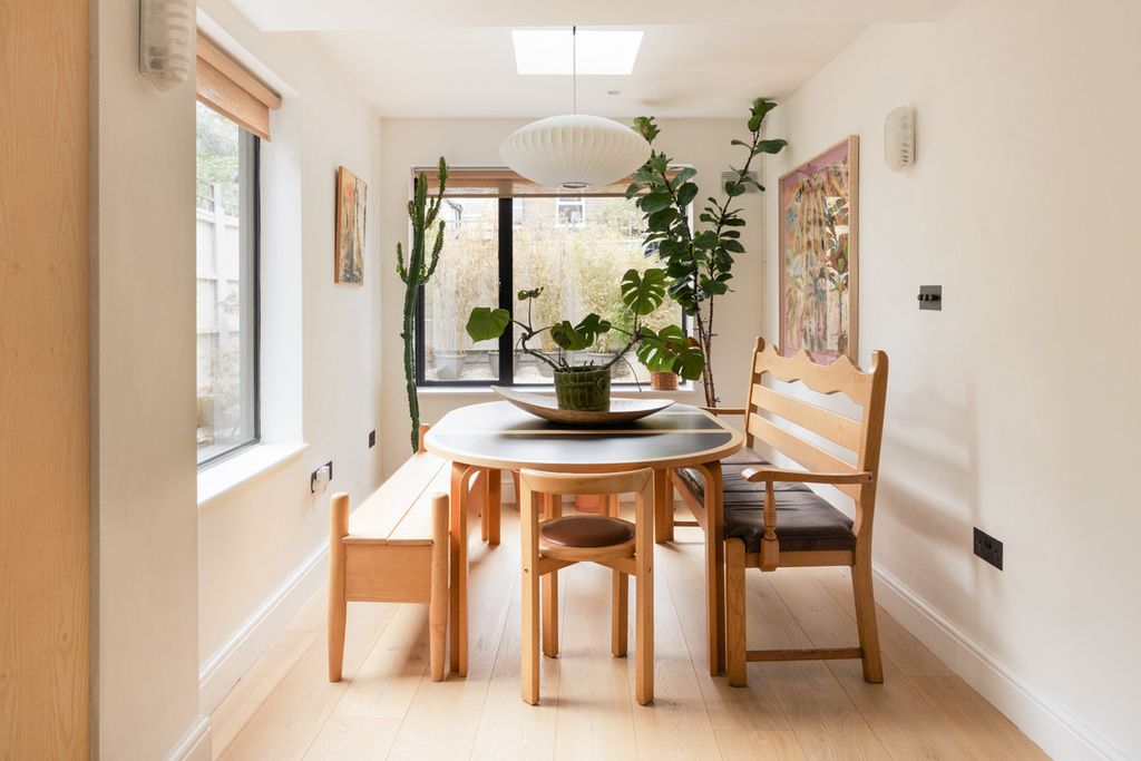Property photo 1 of 31