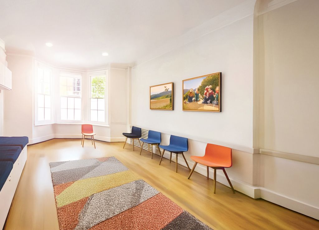 Property photo 1 of 4