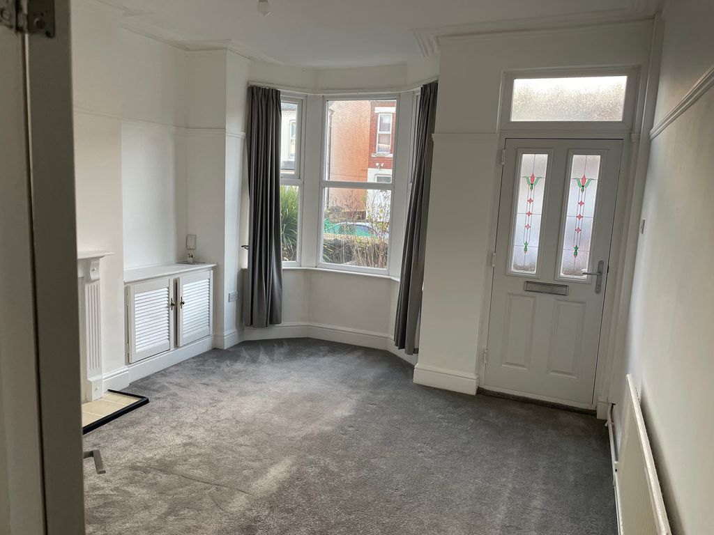 Property photo 2 of 9 Front