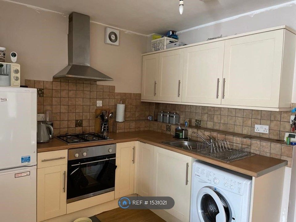 Property photo 3 of 5