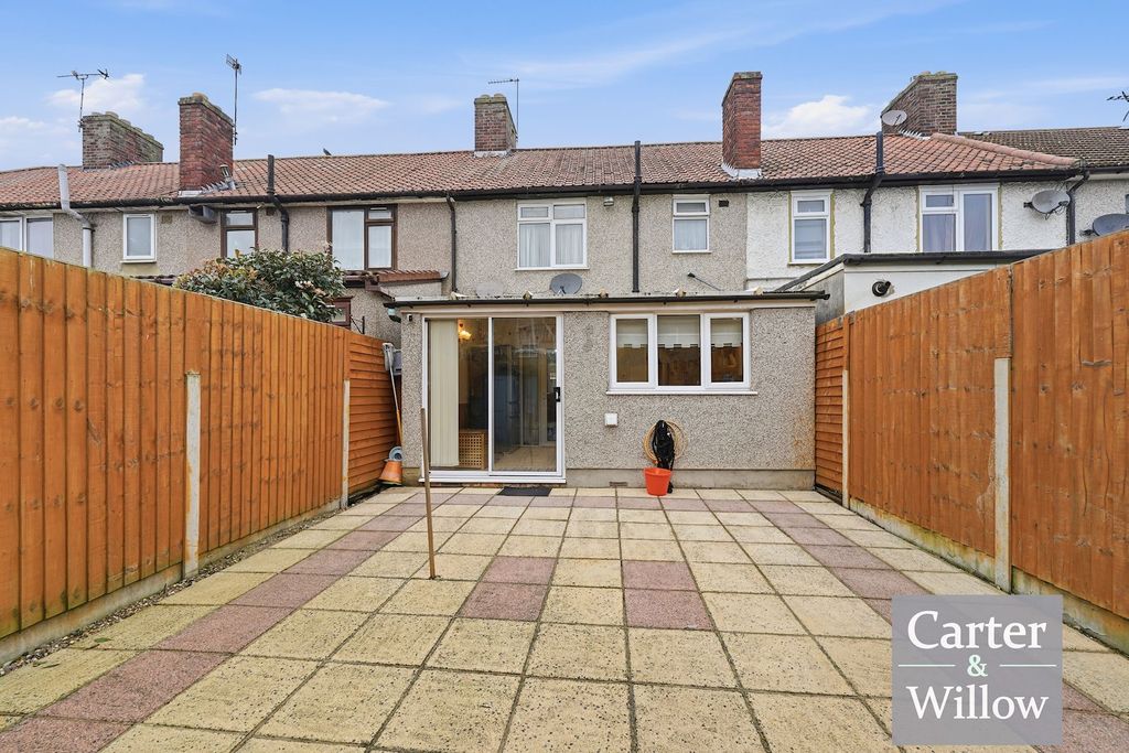 Property photo 2 of 14