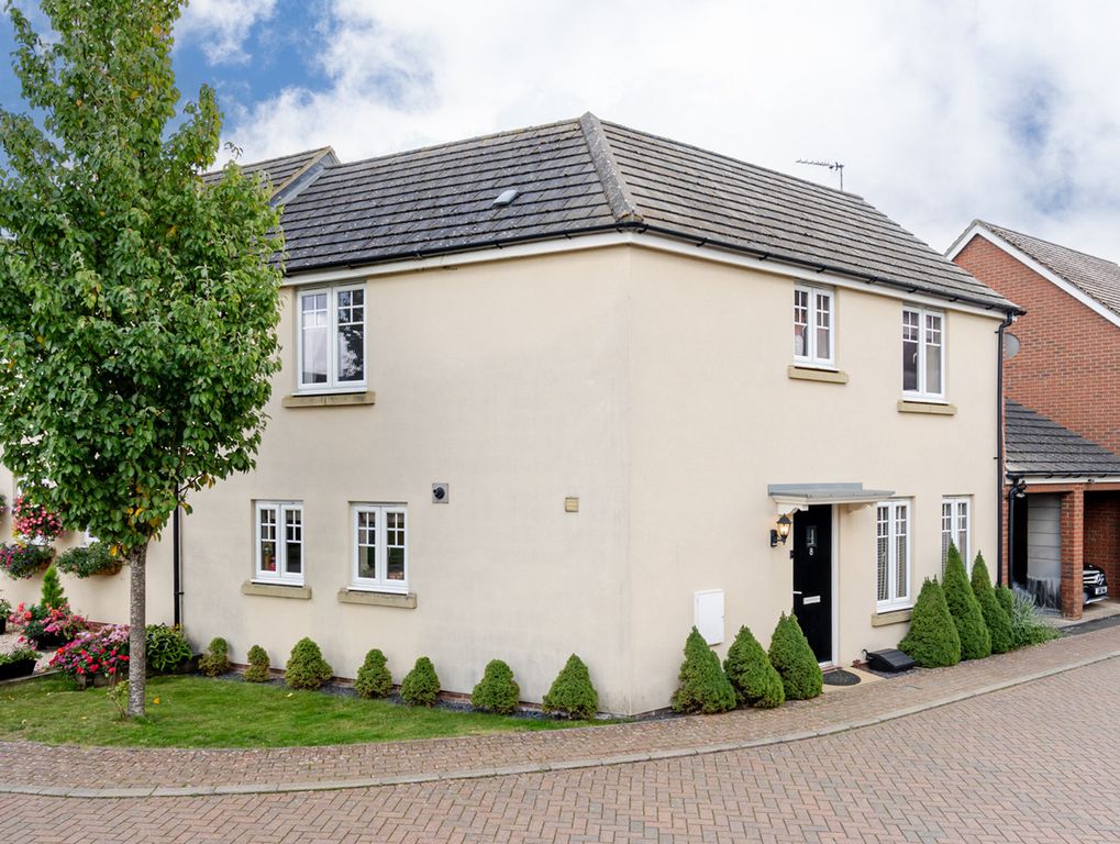 Property photo 1 of 22