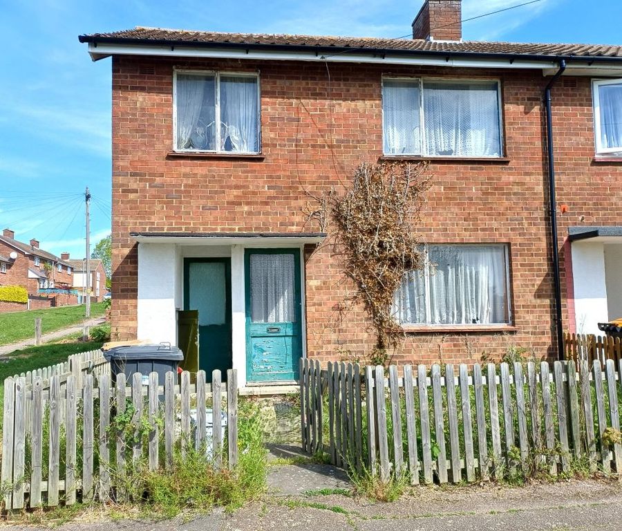 Property photo 1 of 3